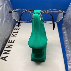 Anne Klein gold and Brown Eyeglass frames only Ak9047 419 49 18 135